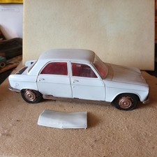 LES JOUETS JOUSTRA PEUGEOT 204