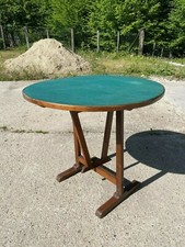 Table de vigneron en noyer du