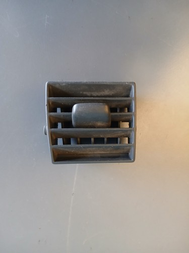 Volvo v50 grille de - grille,