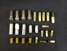 Lot x25 pieces detachées