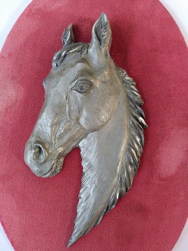 Hand retouched pewter - 82%,