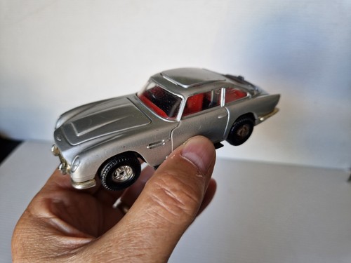 Corgi toy 007 - , db5