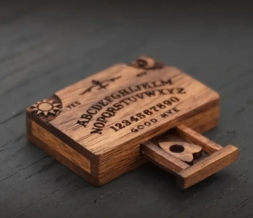 Planche ouija miniature en - de,