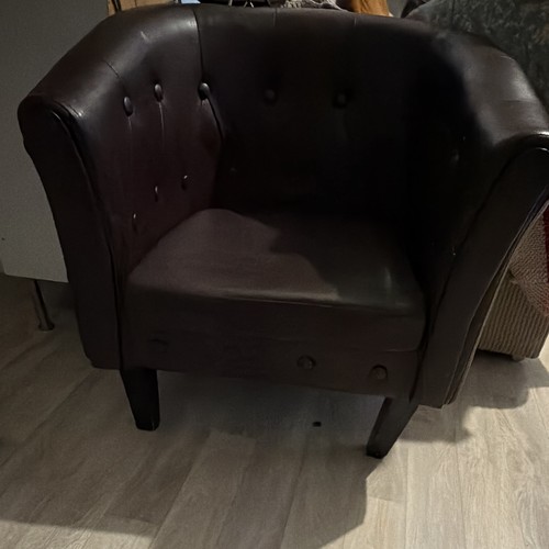 Fauteuil club capitonné - , cuir