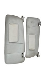 Ailerons pare-soleil droite