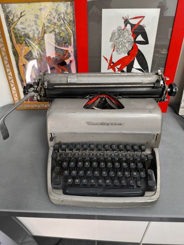 Machine écrire remington - machine, a