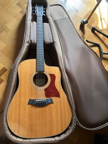 Guitare électrique acoustique