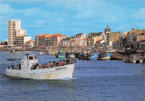 Les sables olonne le port - d,