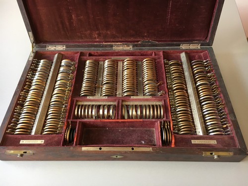 Ancienne boite essais - boite, d'essais
