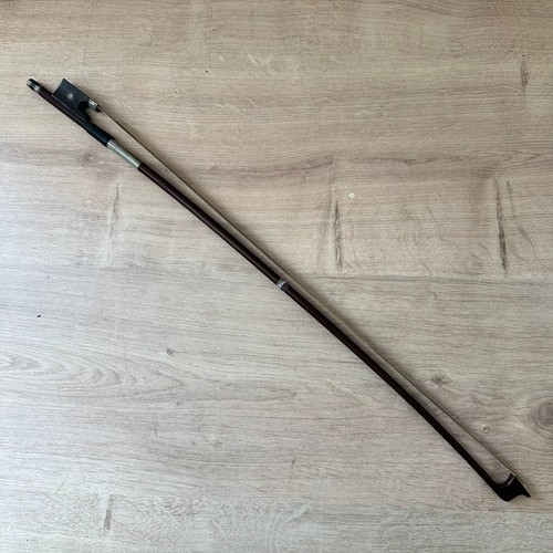 Archet ancien pour instrument