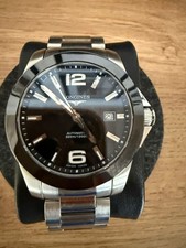 LONGINES Conquest automatic