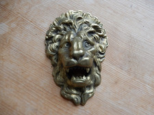 TÊTE DE LION EN BRONZE