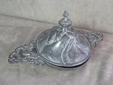 ECUELLE COUVERTE en étain