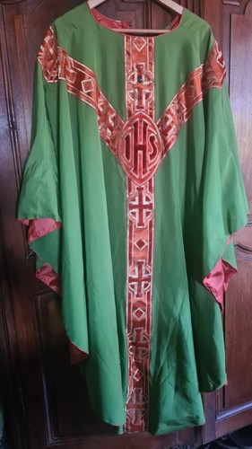 Chasuble verte avec étole - chasuble,