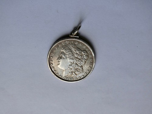 Pièce un dollar - piÈce, 1