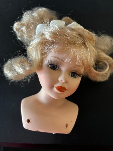 Tête poupée porcelaine - tête,