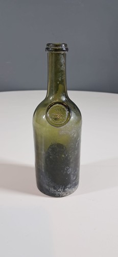 Bouteille ancienne - , de
