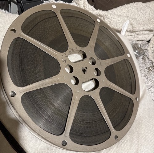 Film cinéma 16mm les trois - film,