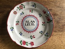 "Marans earthenware patronymic plate of the eighteenth century "Blanleuil"