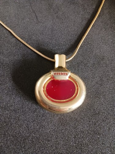 Superbe collier diffuseur de - superbe,