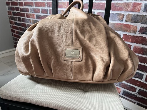 Sac main arthur - À,