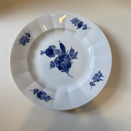 Royal copenhagen blue - copenhagen, flower
