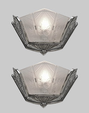 Vandamme & Hanots : French art deco wall sconces 1930 France . 2 pair available