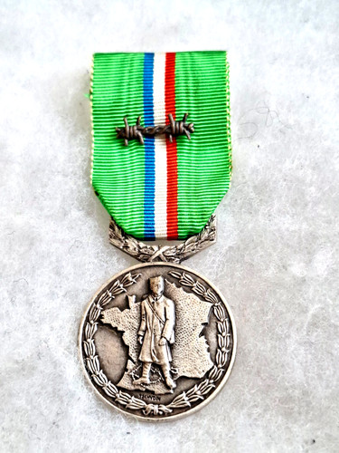 Une médaille prisonnier - prisonnier, de