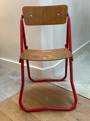 Chaise bienaise moderniste - chaise,