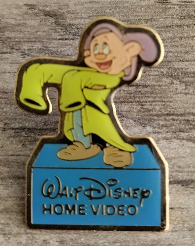 Pin walt disney home vidéo - disney,