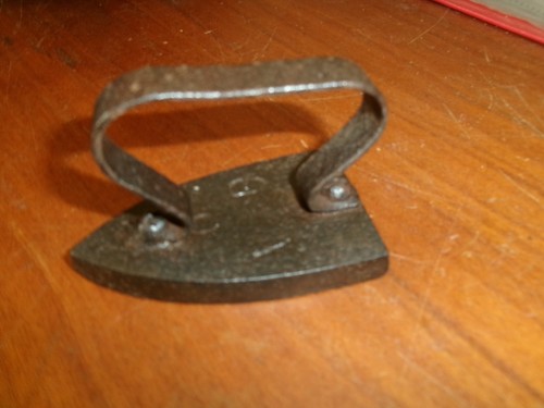 Ancien fer repasser - ancien,