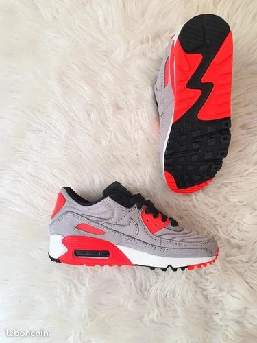 Paire baskets sneakers - paire,