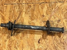 Yamaha DT 125 DT125R Axle Rear Wheel Chain Tensioner Spacer AXLE