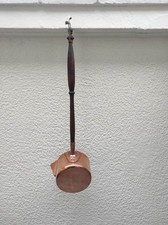 Ancienne casserole à chocolat