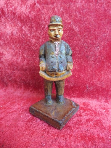 Belle vieux figurine bois - vieux,