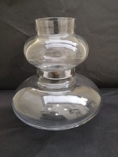 Grand vase moderniste cristal Baccarat en deux parties hauteur 28 cms diam 27 cm