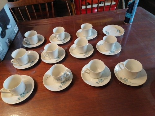 Service cafe myosotis - service,