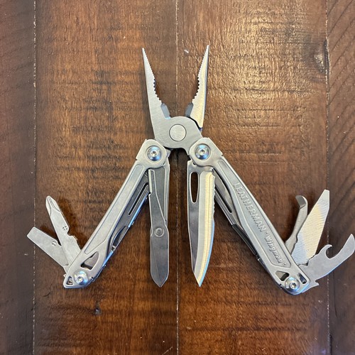 Leatherman wingman tools - wingman,