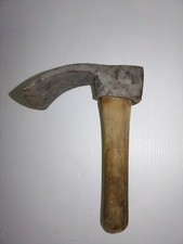 Ancienne herminette forgée