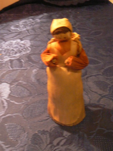 Old leaf doll too much - old,