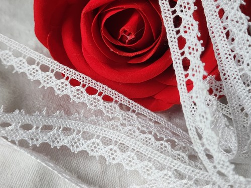 Dentelle vintage blanc - , blanche