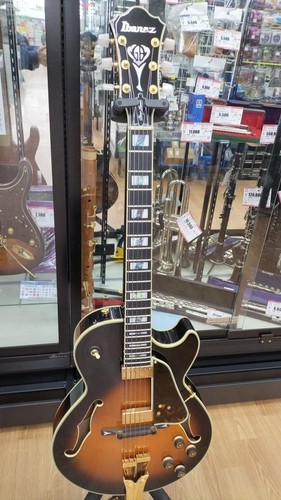 Guitare électrique acoustique