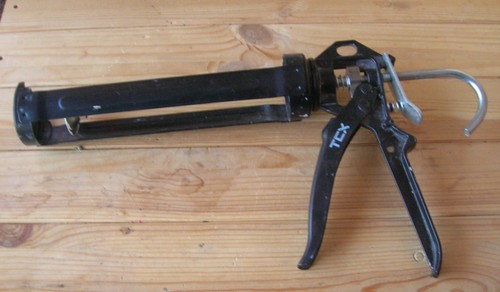 Pistolet cartouche tous - à,