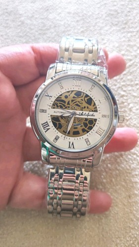 Montre automatique squelette