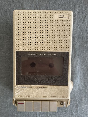 Ancien enregistreur cassette - enregistreur,