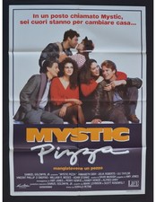 Affiche MYSTIC PIZZA Julia