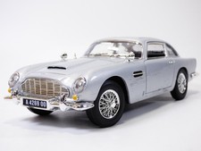 ASTON MARTIN DB5 film James