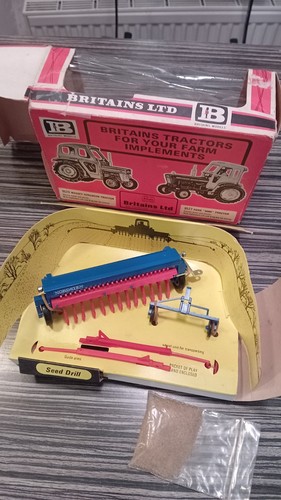 Britains ltd farm implements - britains,