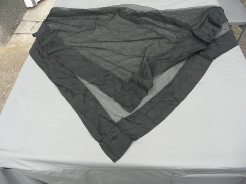 Châle tulle noir mantille - ,