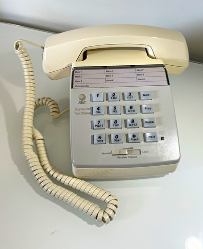 Vtg signature traditional - at&t,
